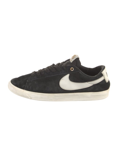 Nike Suede Graphic Print Sneakers