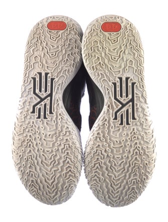 Nike Mesh Printed Sneakers