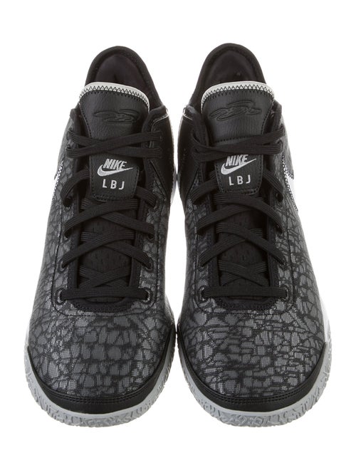 Nike Printed Sneakers