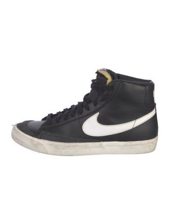 Nike Leather Sneakers