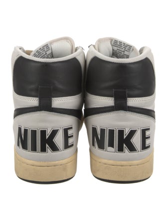 Nike Leather Colorblock Pattern Sneakers