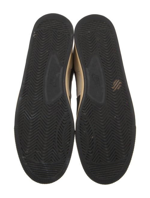 Nike Leather Colorblock Pattern Sneakers