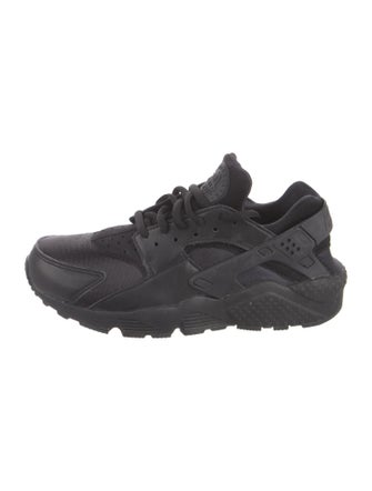 Nike Air Huarache Athletic Sneakers