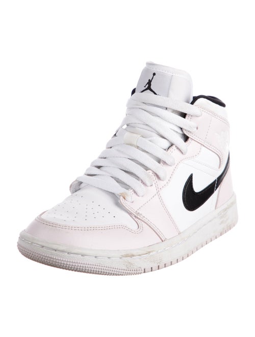 Nike Leather Colorblock Pattern Wedge Sneakers