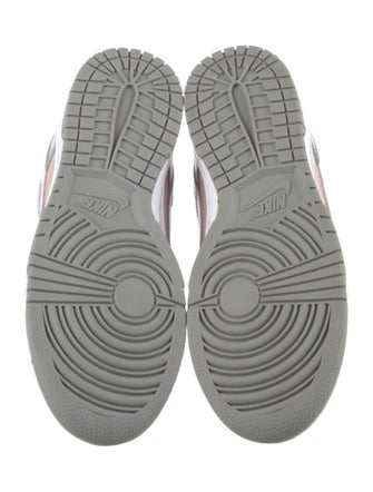 Nike Leather Colorblock Pattern Athletic Sneakers