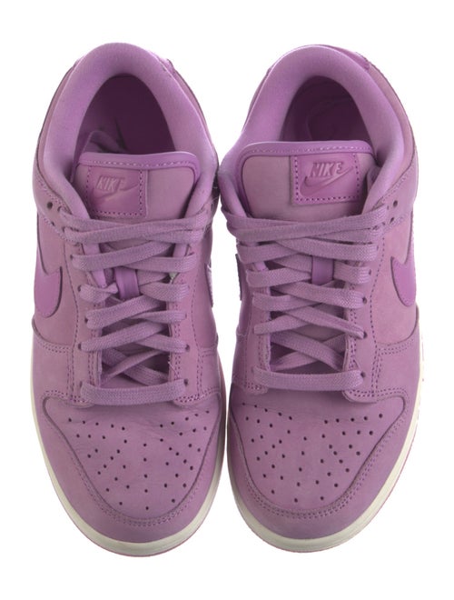 Nike Leather Athletic Sneakers