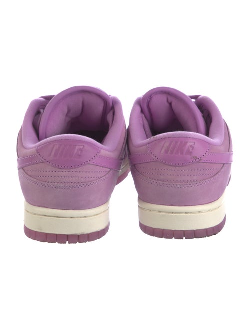 Nike Leather Athletic Sneakers