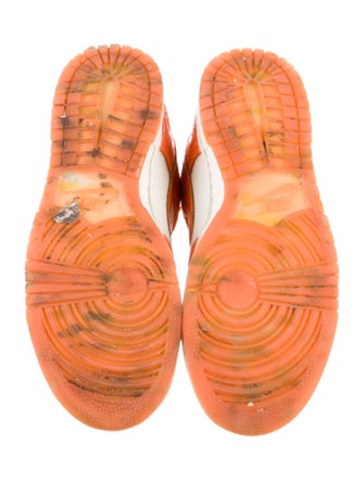 Nike Leather Colorblock Pattern Athletic Sneakers