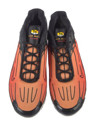 Nike Mesh Striped Athletic Sneakers