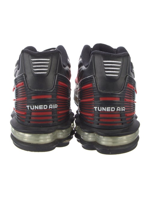 Nike Mesh Striped Athletic Sneakers