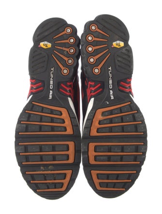 Nike Mesh Striped Athletic Sneakers