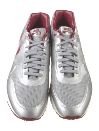 Nike Mesh Printed Sneakers