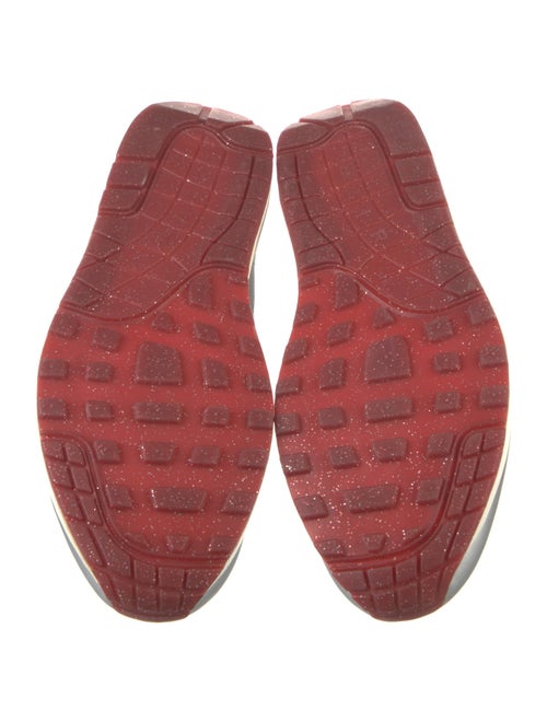 Nike Mesh Printed Sneakers