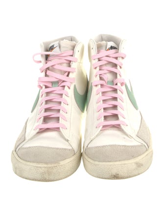 Nike Leather Sneakers