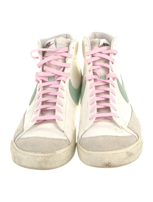 Nike Leather Sneakers