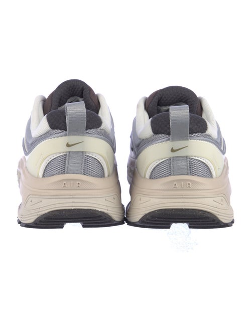 Nike Mesh Colorblock Pattern Athletic Sneakers