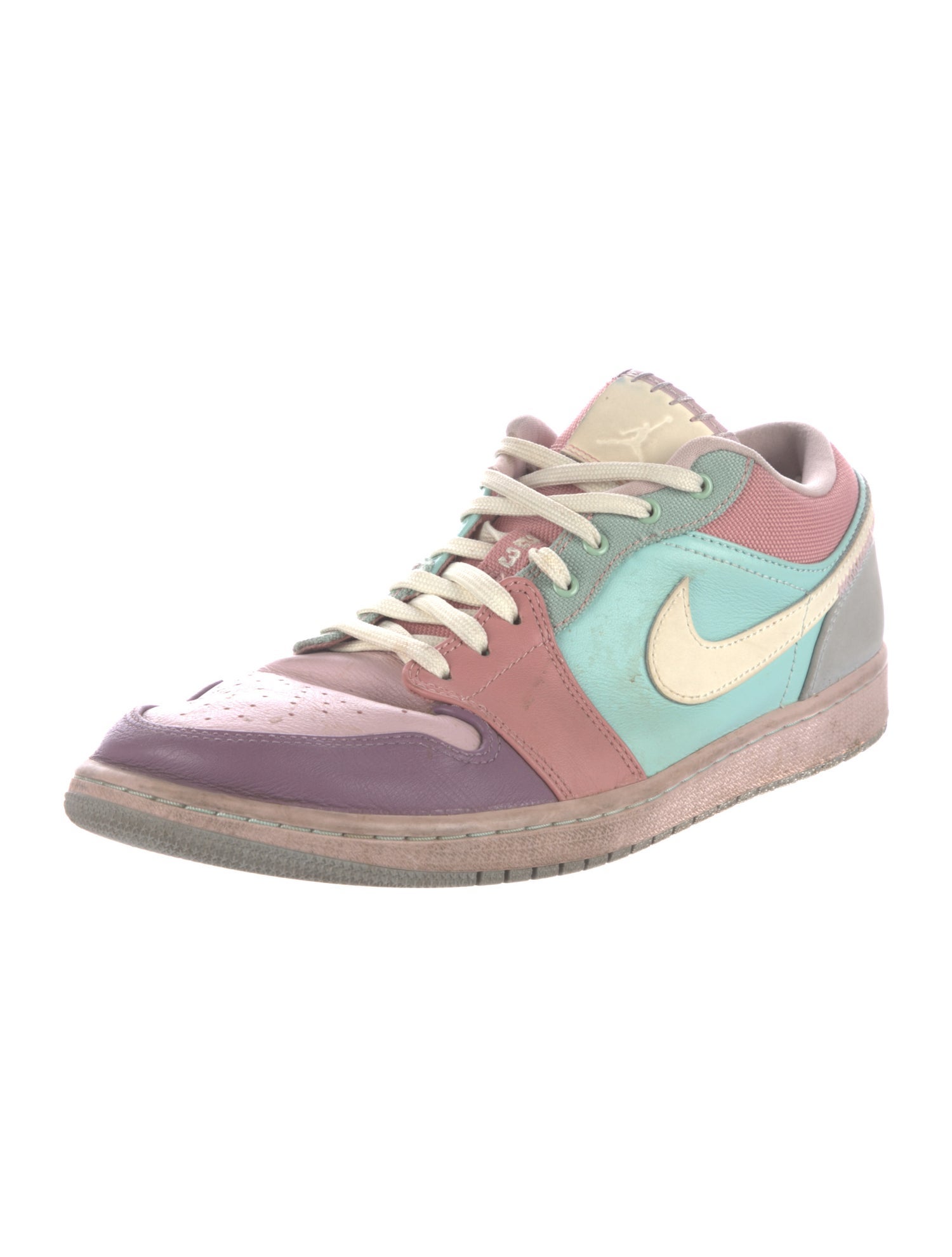Nike Leather Colorblock Pattern Athletic Sneakers