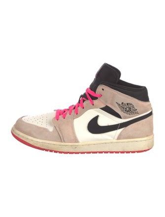 Nike Leather Colorblock Pattern Sneakers
