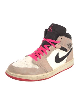Nike Leather Colorblock Pattern Sneakers