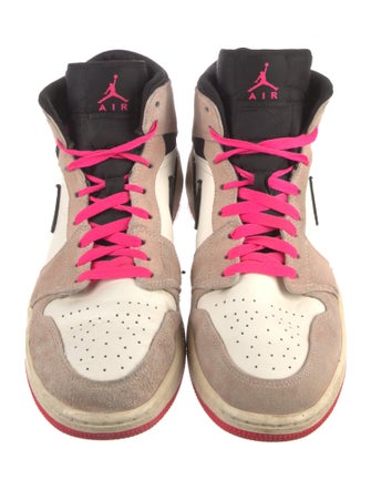 Nike Leather Colorblock Pattern Sneakers