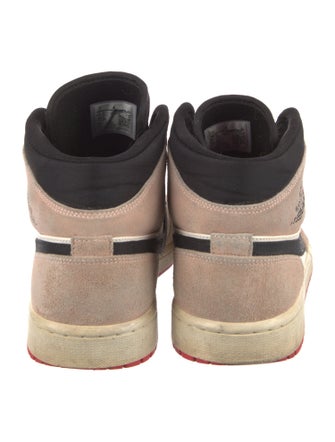 Nike Leather Colorblock Pattern Sneakers