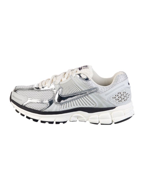 Nike Zoom Vomero 5 'Photon Dust Metallic Silver' (W) Athletic Sneakers