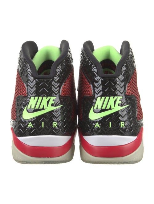 Nike Printed Sneakers