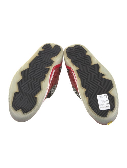 Nike Printed Sneakers