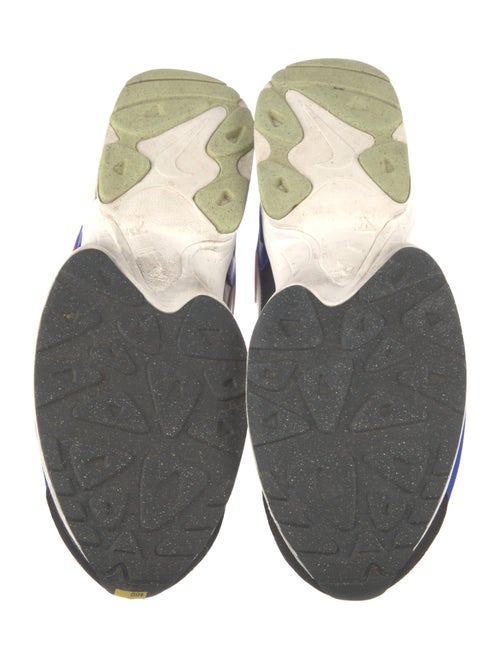 Nike Mesh Colorblock Pattern Athletic Sneakers