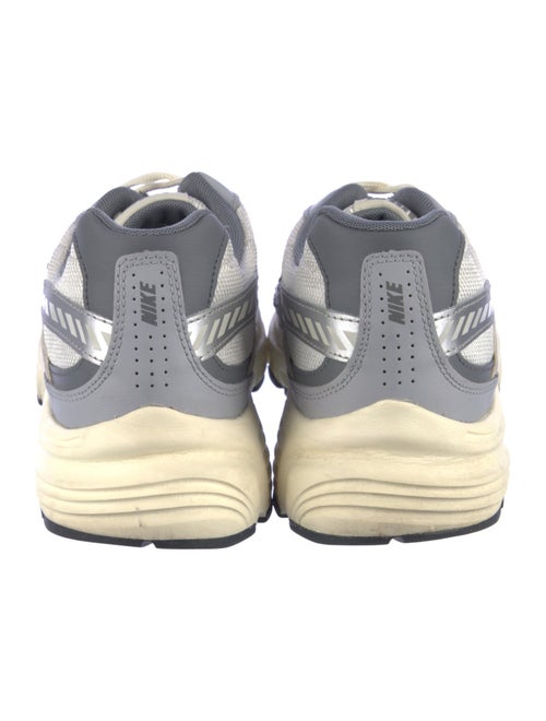 Nike Initiator Athletic Sneakers