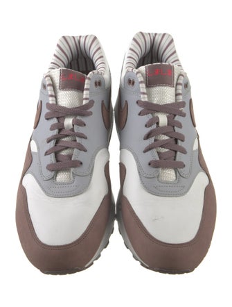 Nike Leather Colorblock Pattern Athletic Sneakers