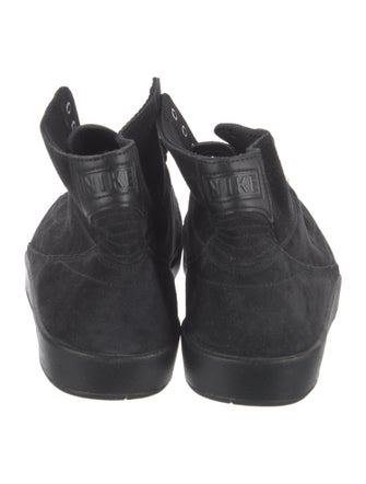 Nike Suede Sneakers