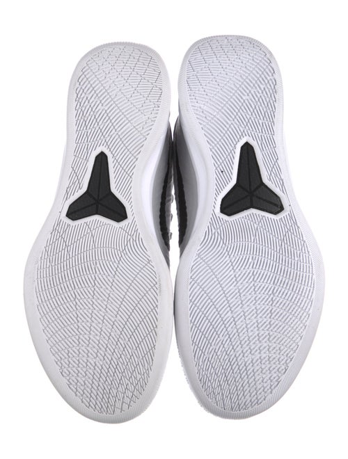 Nike Kobe AD Sneakers