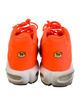 Nike Printed Athletic Sneakers