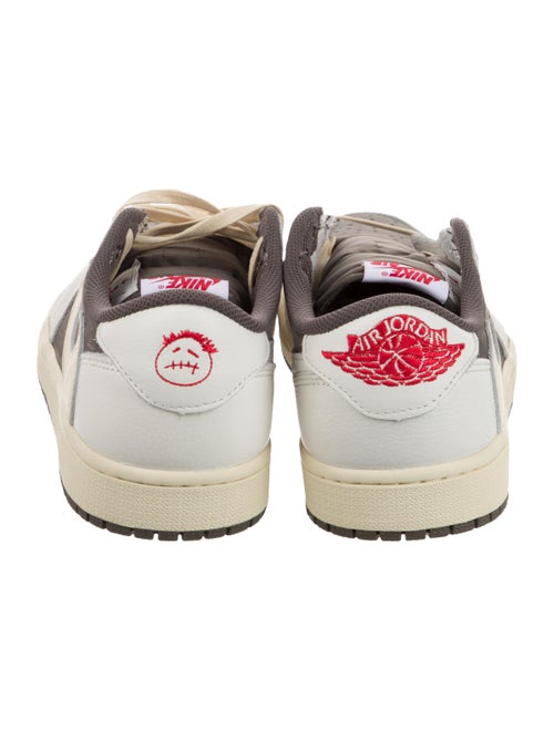 Jordan x Travis Scott 1 Retro Low OG SP 'Reverse Mocha' Sneakers