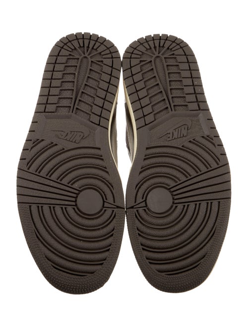 Jordan x Travis Scott 1 Retro Low OG SP 'Reverse Mocha' Sneakers