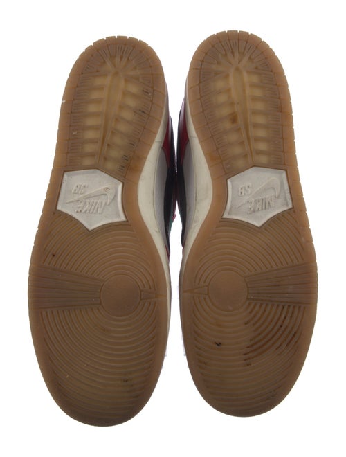 Nike SB Dunk Low 'Frame Skate Habibi' Sneakers