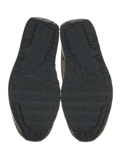 Nike Suede Colorblock Pattern Athletic Sneakers