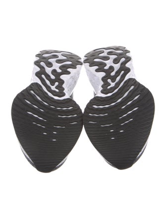 Nike Printed Athletic Sneakers