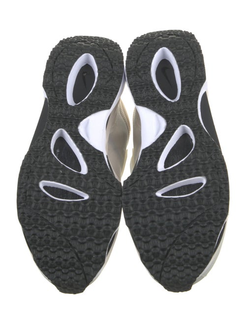 Nike Colorblock Pattern Athletic Sneakers