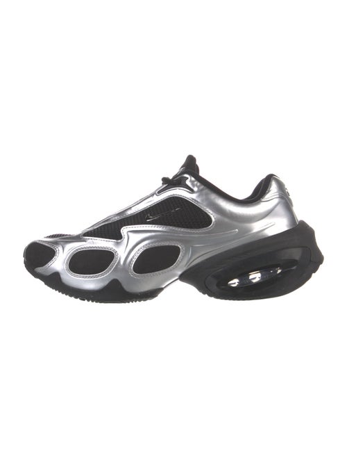 Nike Rubber Printed Athletic Sneakers