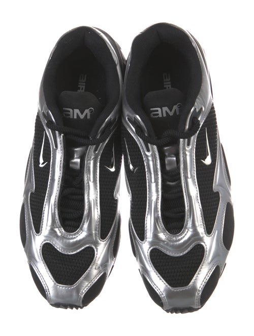 Nike Rubber Printed Athletic Sneakers