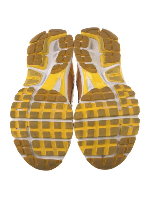 Nike Mesh Printed Sneakers