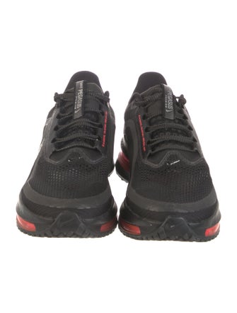 Nike Mesh Colorblock Pattern Athletic Sneakers