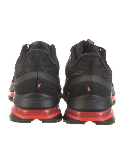 Nike Mesh Colorblock Pattern Athletic Sneakers