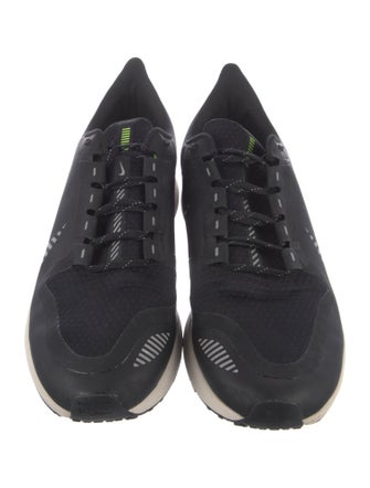 Nike Printed Mesh Accents Athletic Sneakers