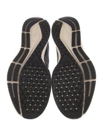 Nike Printed Mesh Accents Athletic Sneakers