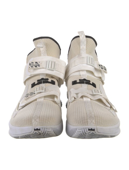 Nike Colorblock Pattern Sneakers