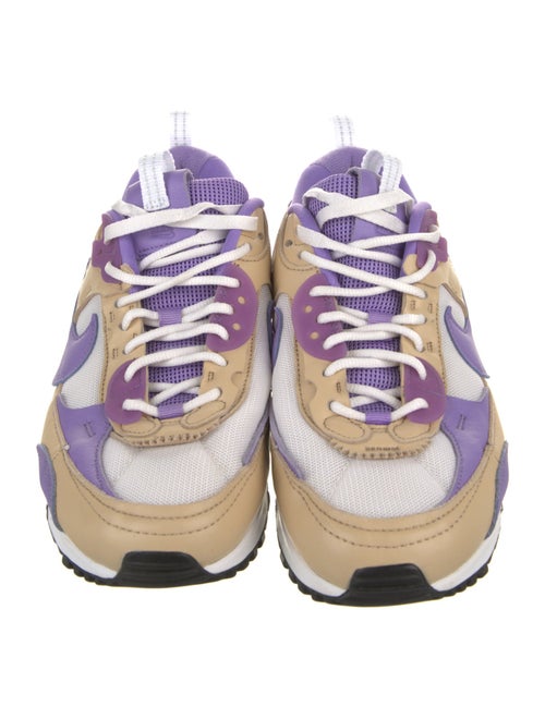 Nike Mesh Printed Athletic Sneakers