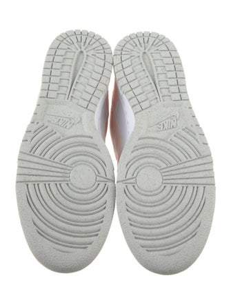 Nike 2021 Leather Athletic Sneakers